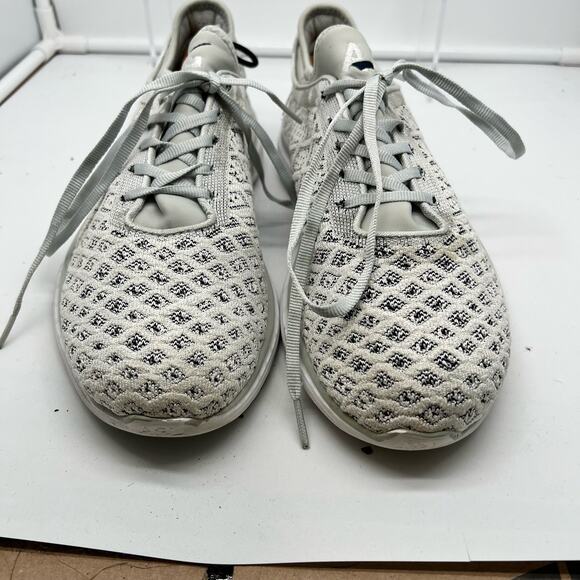 APL Shoes Mens 10 Techloom Phantom M Athletic Grey Sneaker - Picture 4 of 10